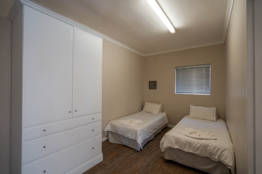 6 Bedroom Property for Sale in West Bank Eastern Cape